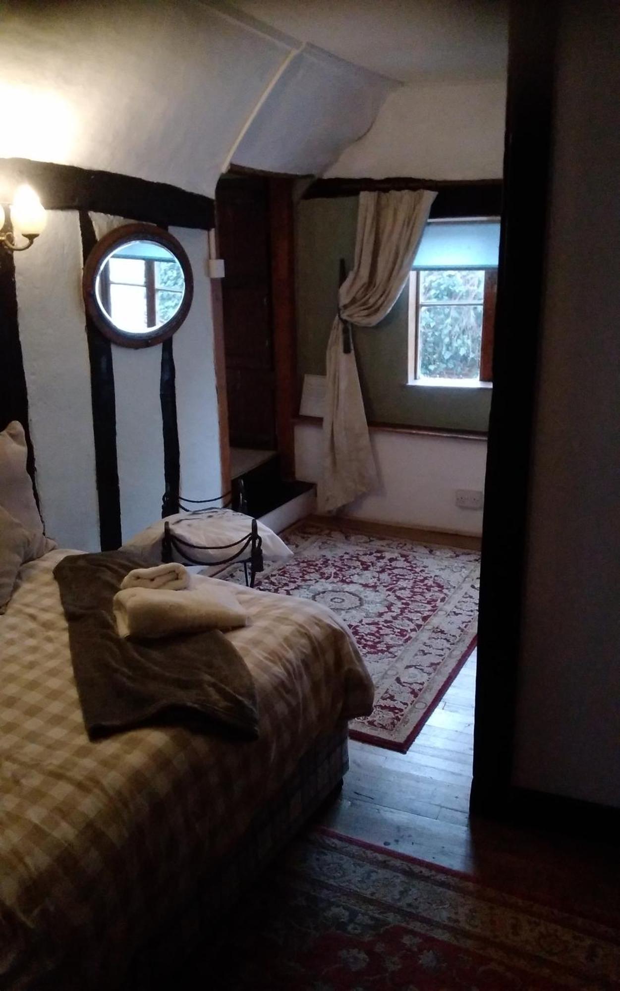 The Swan Inn Harwich Buitenkant foto